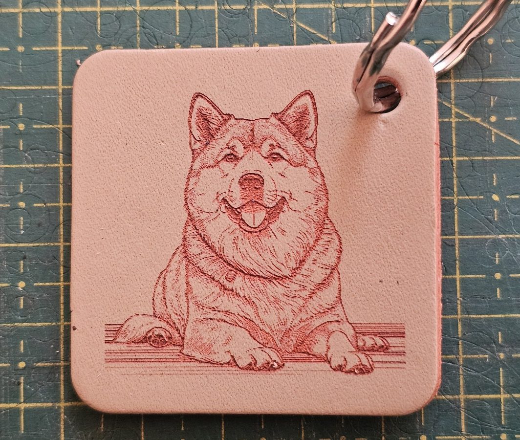 Raktų pakabukas "Akita"