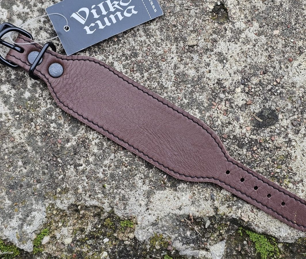 Antkaklis "Katinukas" - tamsiai rudas (kaklo apimtis 15-19 cm)