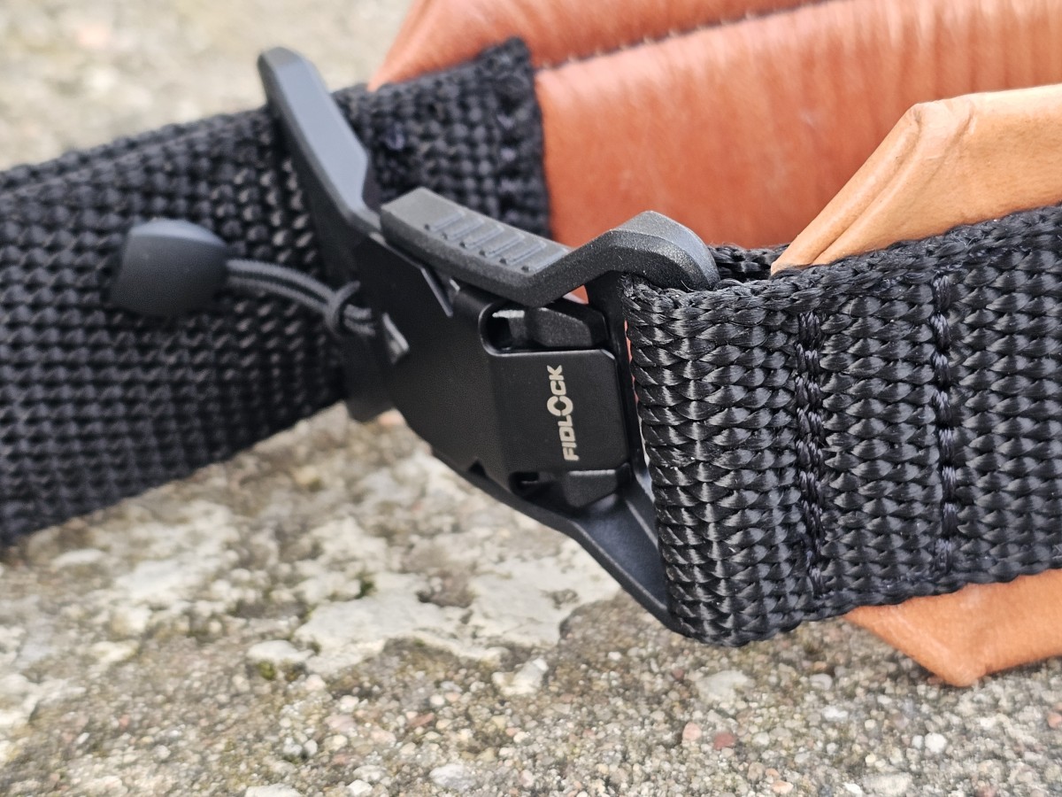 MAGNETINĖ SAGTIS – RUDA ODA, PAGAMINTAS 33 cm - Image 3