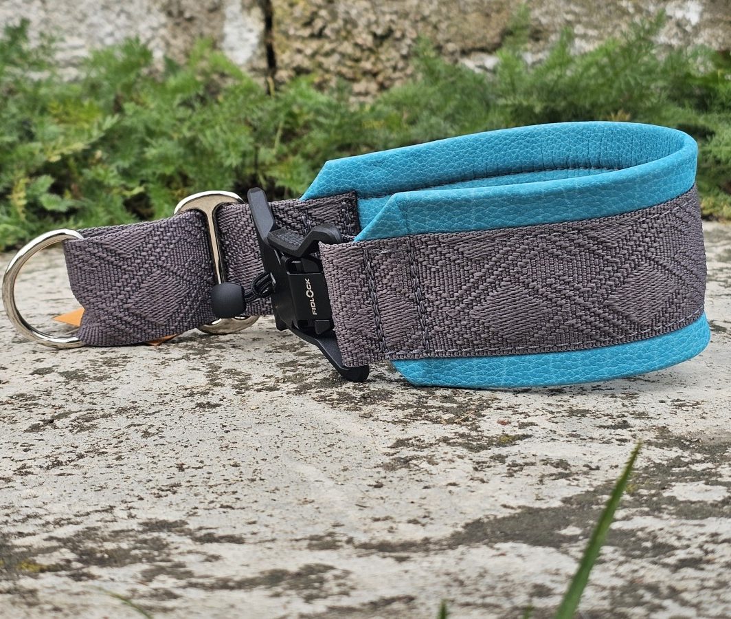 MAGNETINĖ SAGTIS – ŽYDRA ODA, PAGAMINTAS 33 cm