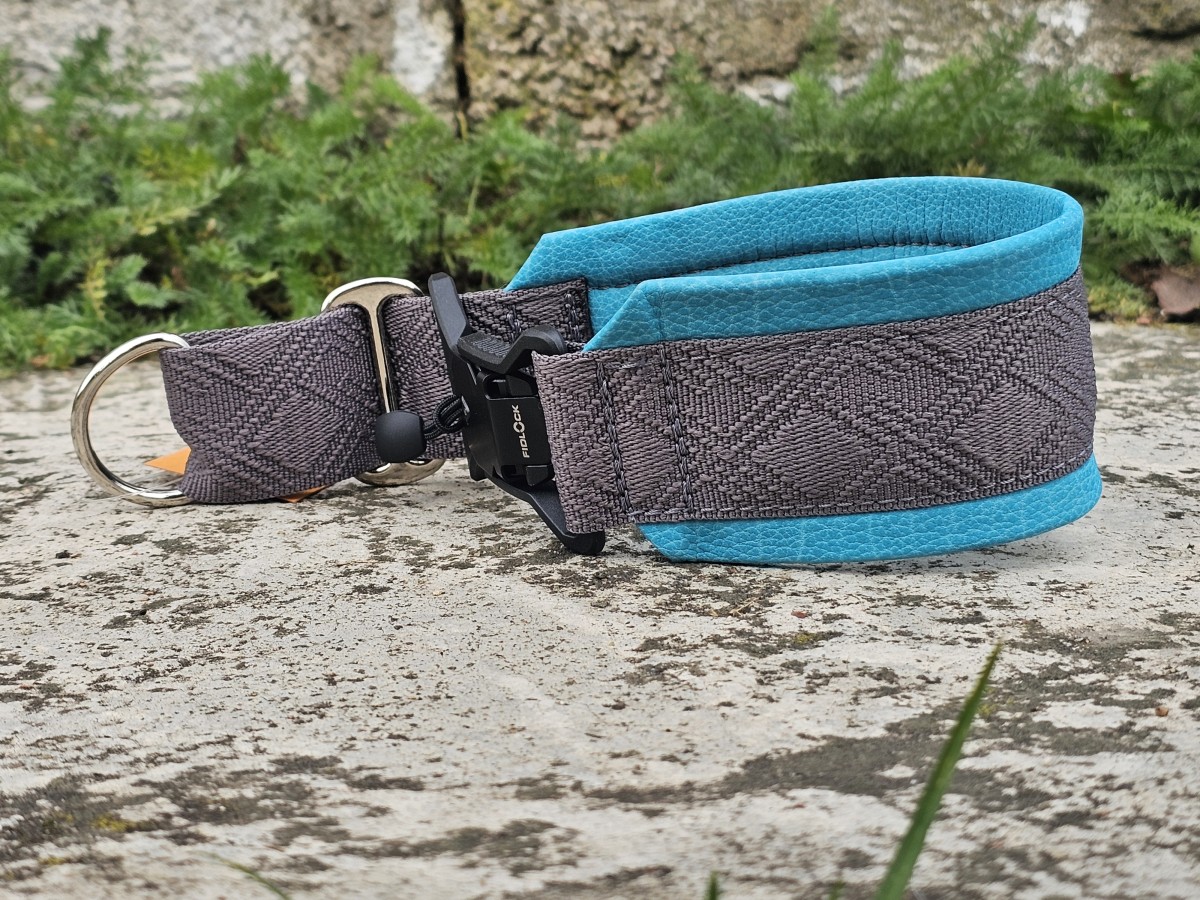 MAGNETINĖ SAGTIS – ŽYDRA ODA, PAGAMINTAS 33 cm