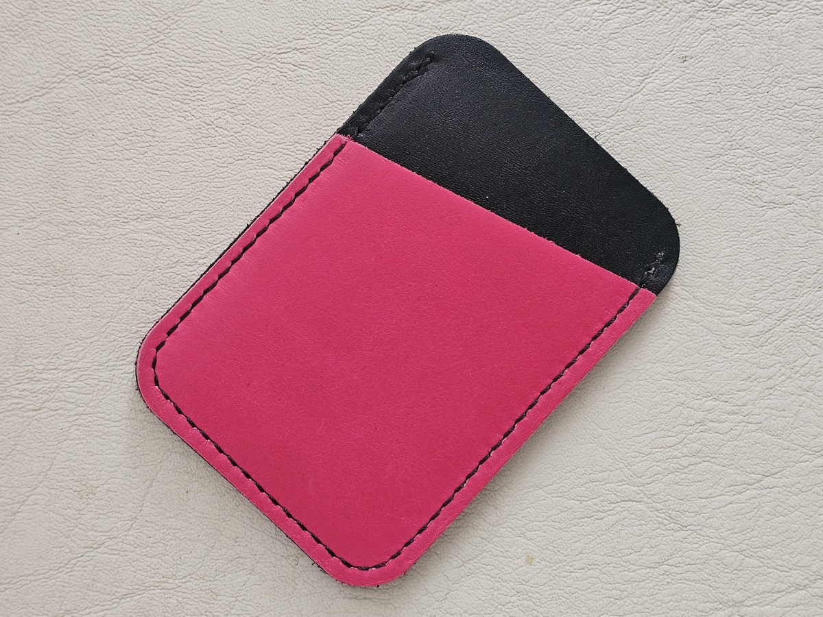 Kortelinė "Rožinė"