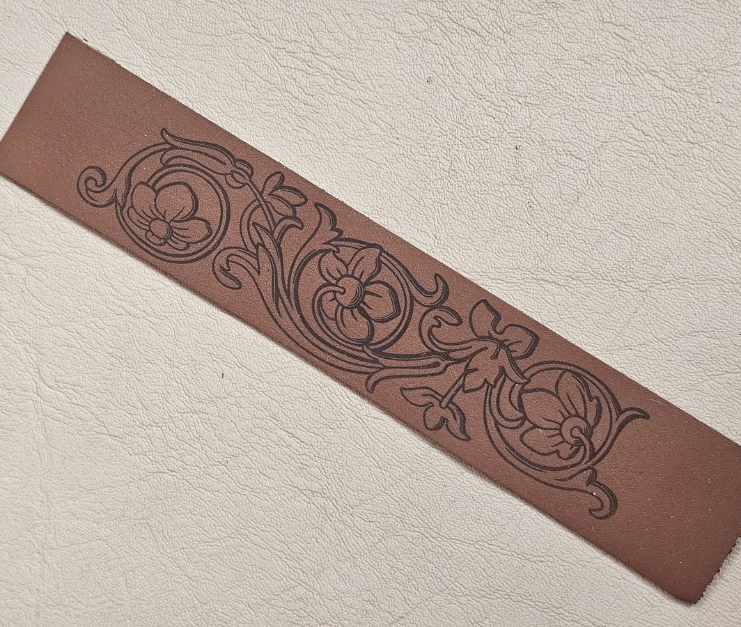 Knygos skirtukas "Gėlės", pagamintas