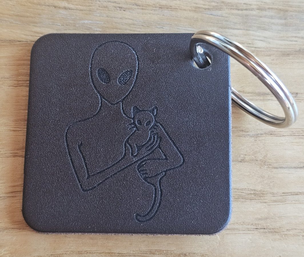 Raktų pakabukas "Ateivis"