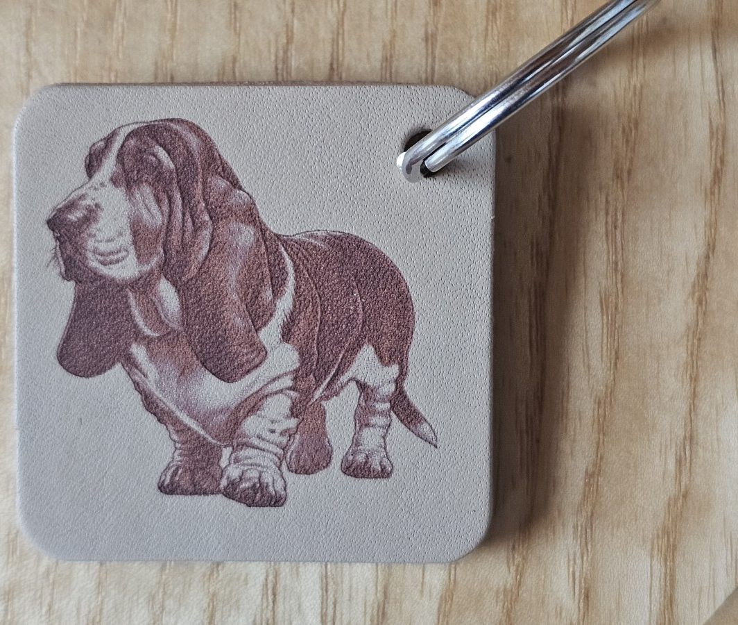 Raktų pakabukas "Basetas"