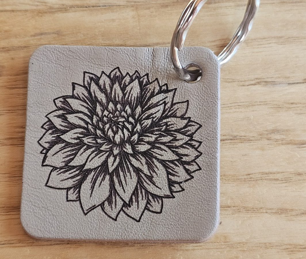 Raktų pakabukas "Dahlia"