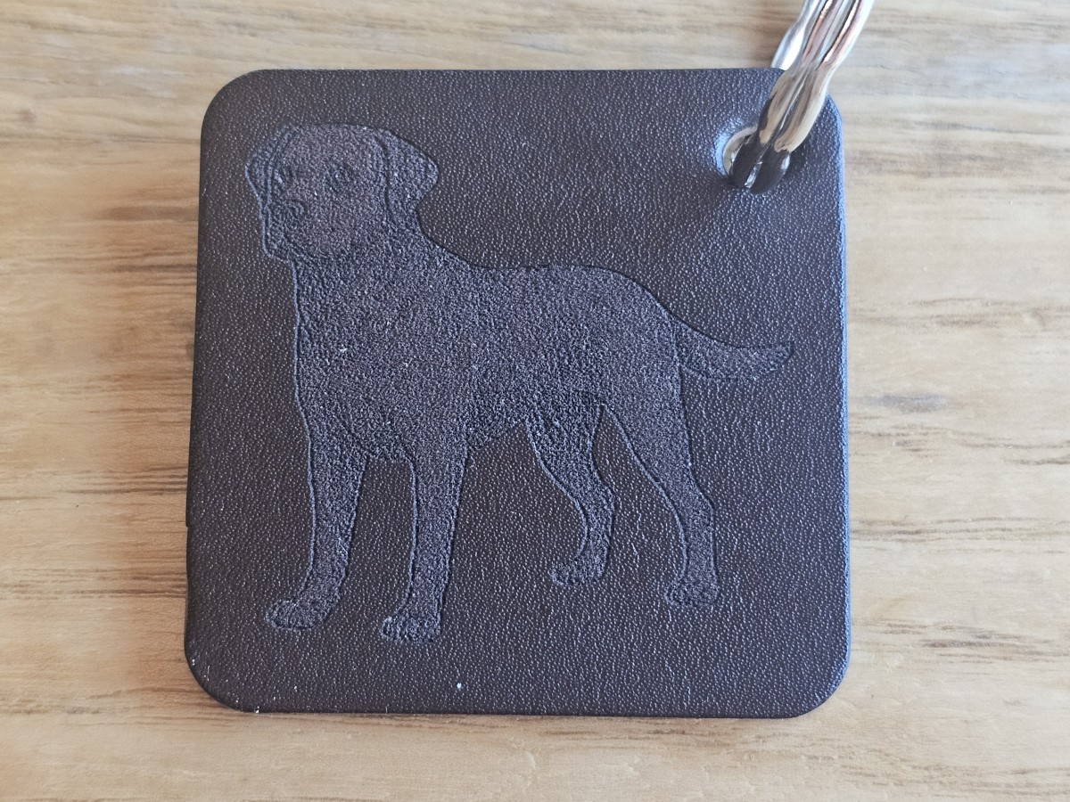 Raktų pakabukas "Juodas labradoras"