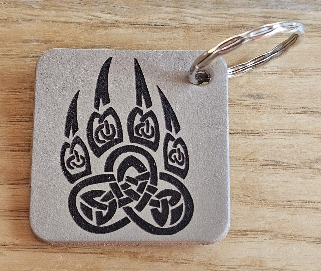 Raktų pakabukas "Meškos letena"