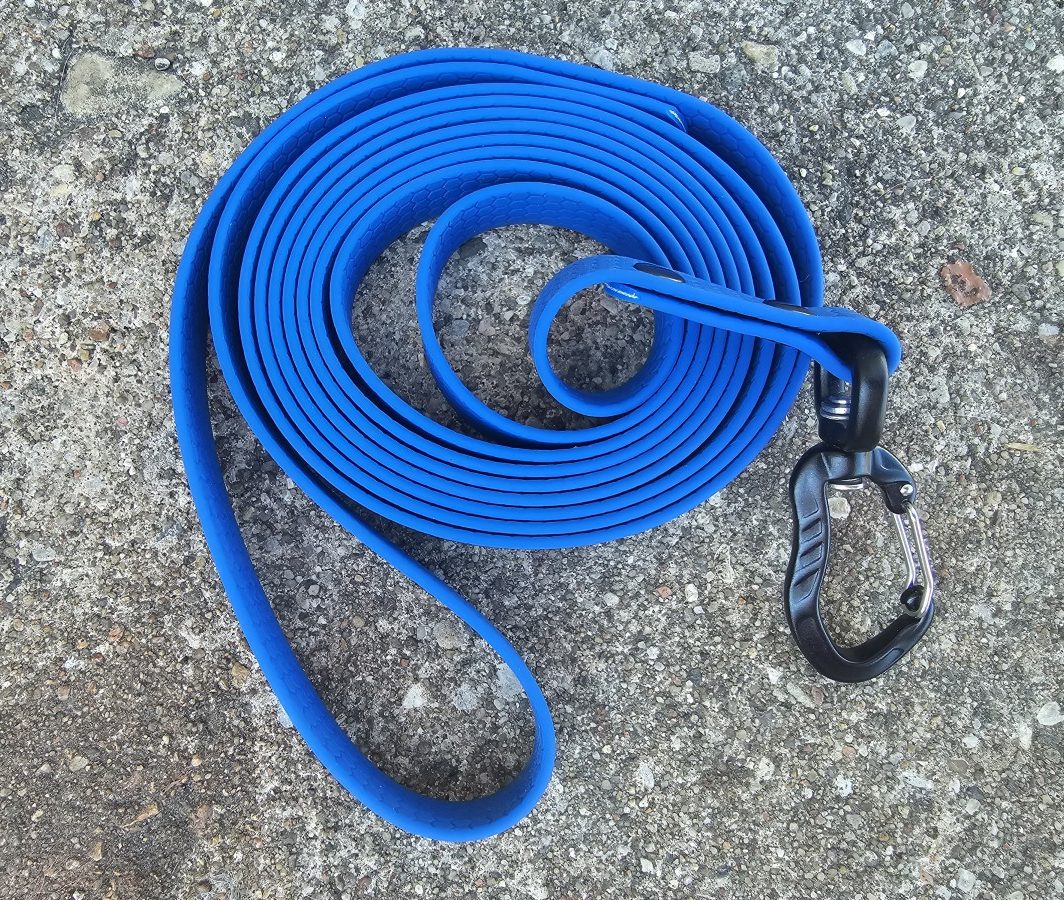 HEXA: Plotis 20mm, mėlynas, 2.5 m, pagamintas