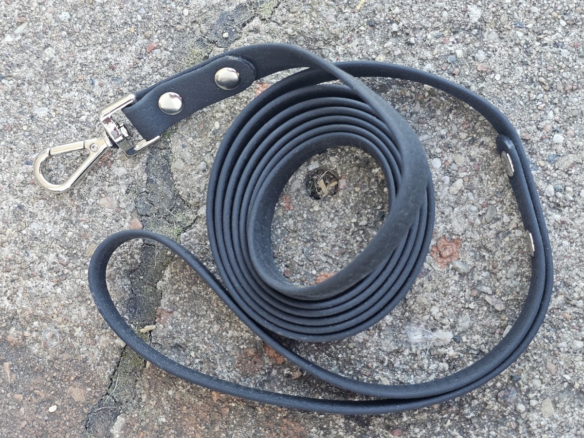 HEXA: Plotis 16mm, juodas, 2 m, pagamintas